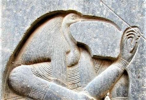  The Serpent and the Scribe: Unveiling Ancient Egyptian Wisdom Through Tales of Deception and Redemption